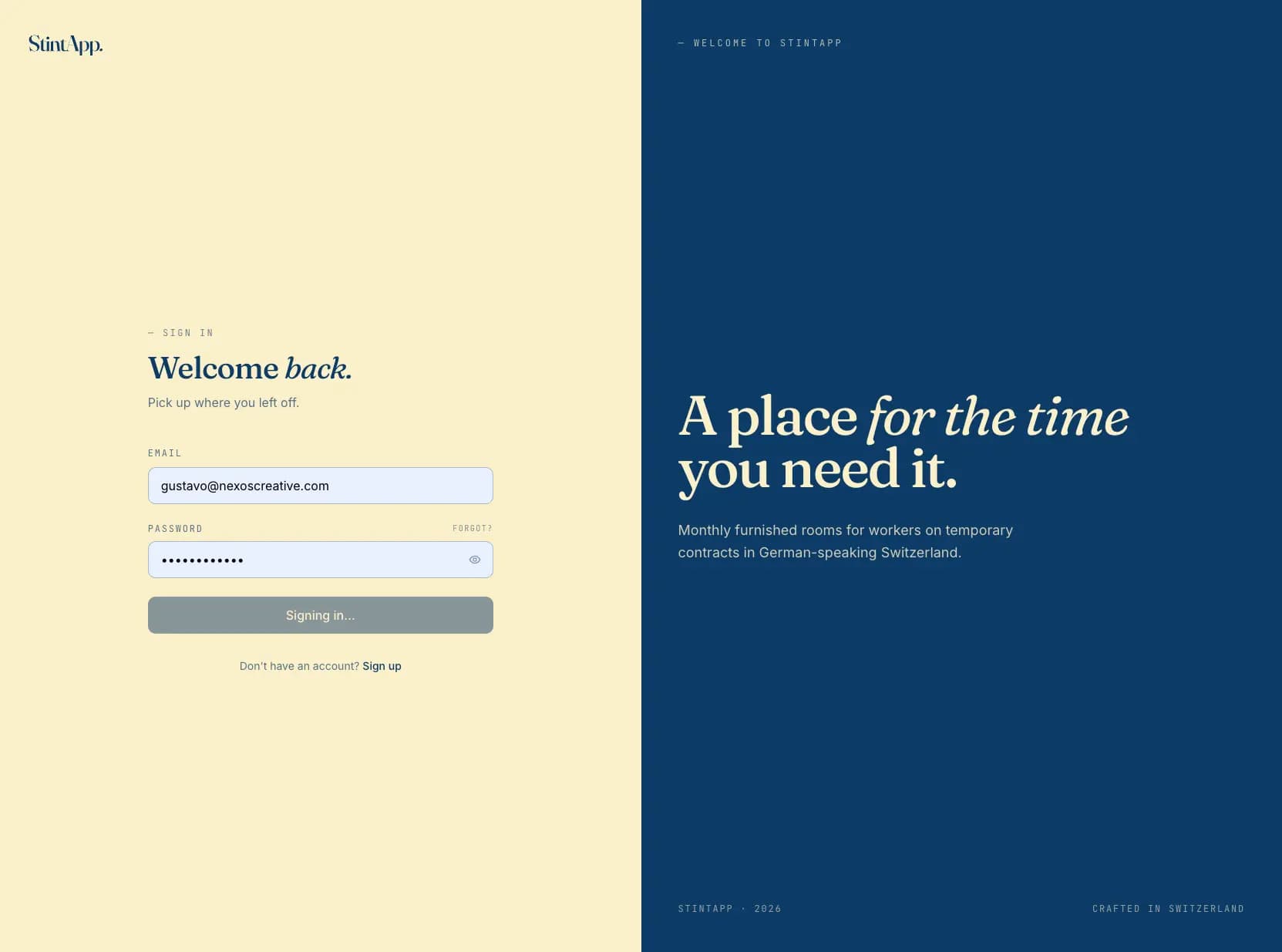 Tela de login da StintApp com branding aplicado